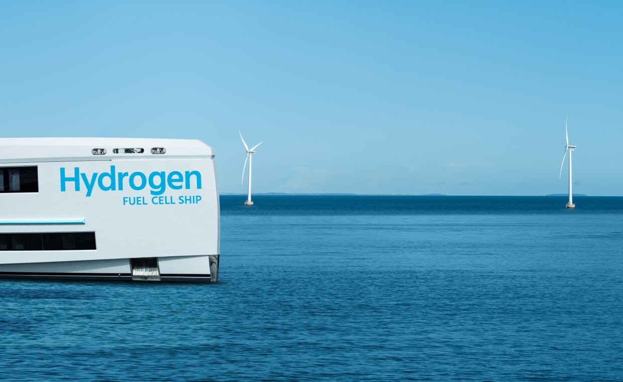 Hydrogen powered yacht Whisper Yachts future 4-min