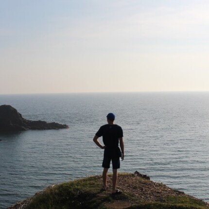 Article thumbnail small-min