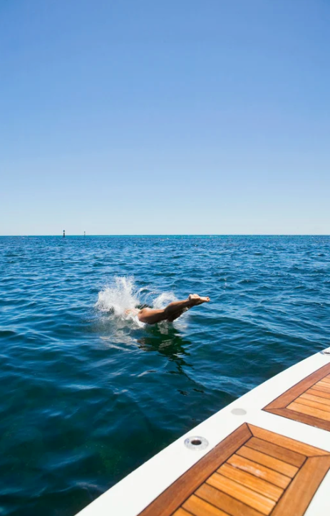 whisper yachts